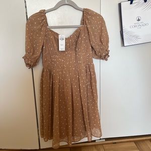 NWT Abercrombie & Fitch Puff Sleeve Mini Dress- Small